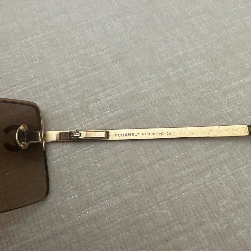 CHANEL Vintage crystal CC Gradient Brown Sunglasses - Picture 6 of 10